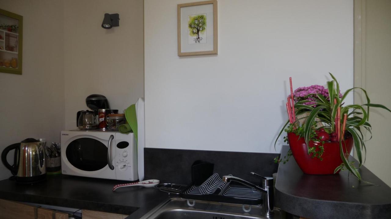 Bed and Breakfast Le Jardin Aux Oiseaux Ferel Экстерьер фото